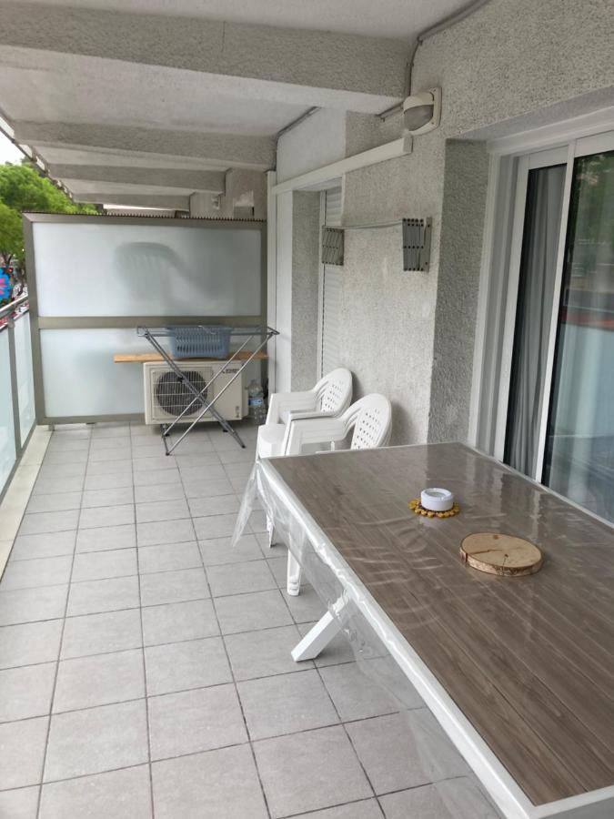 Chez Chantal 3 Chambres Au Centre Touristique De Salou Avec Garage المظهر الخارجي الصورة