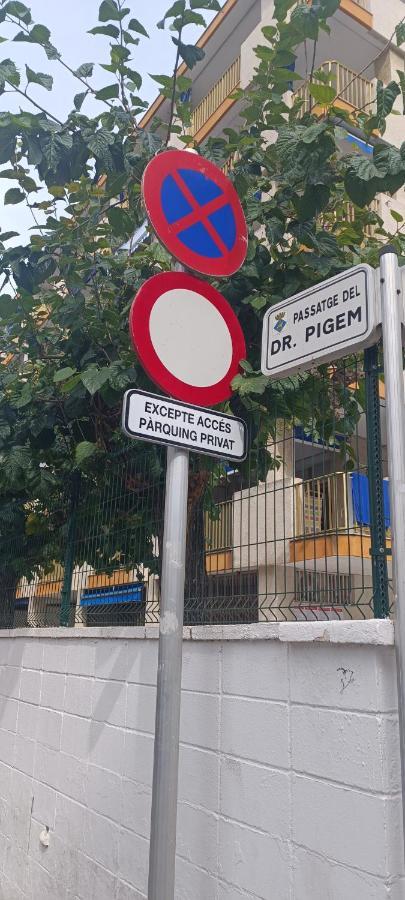 Chez Chantal 3 Chambres Au Centre Touristique De Salou Avec Garage المظهر الخارجي الصورة