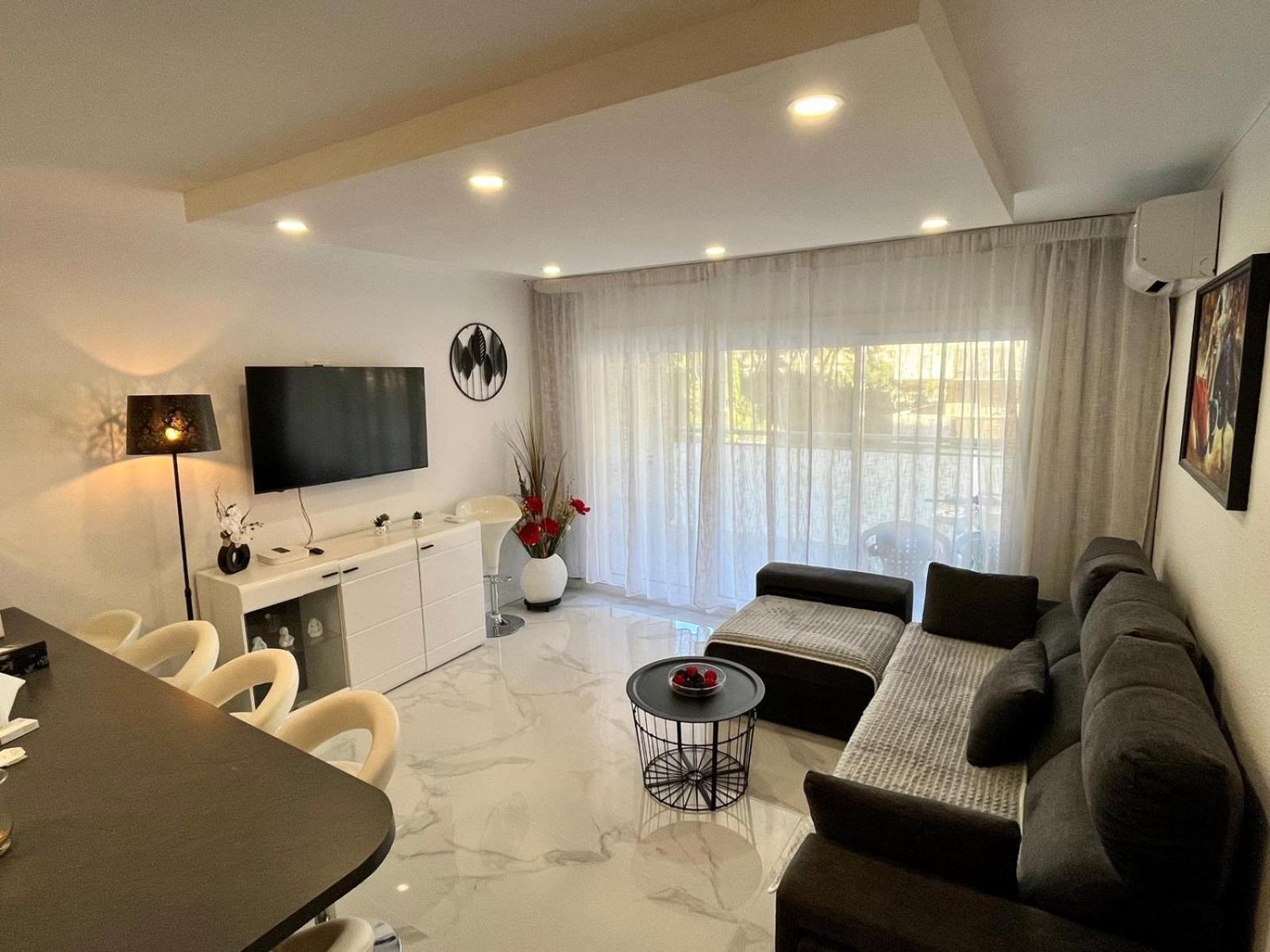 Chez Chantal 3 Chambres Au Centre Touristique De Salou Avec Garage المظهر الخارجي الصورة